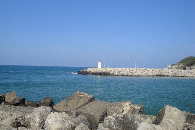 black-sea-at-agva